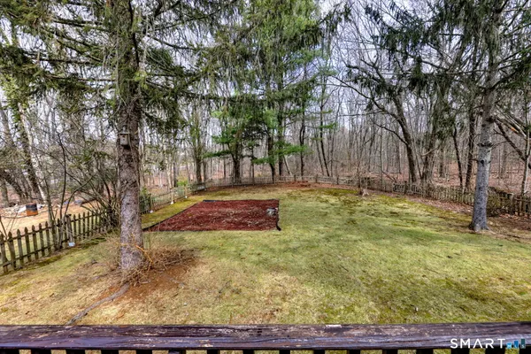 $395,000 | 34 Tara Drive, Glastonbury, CT 06033