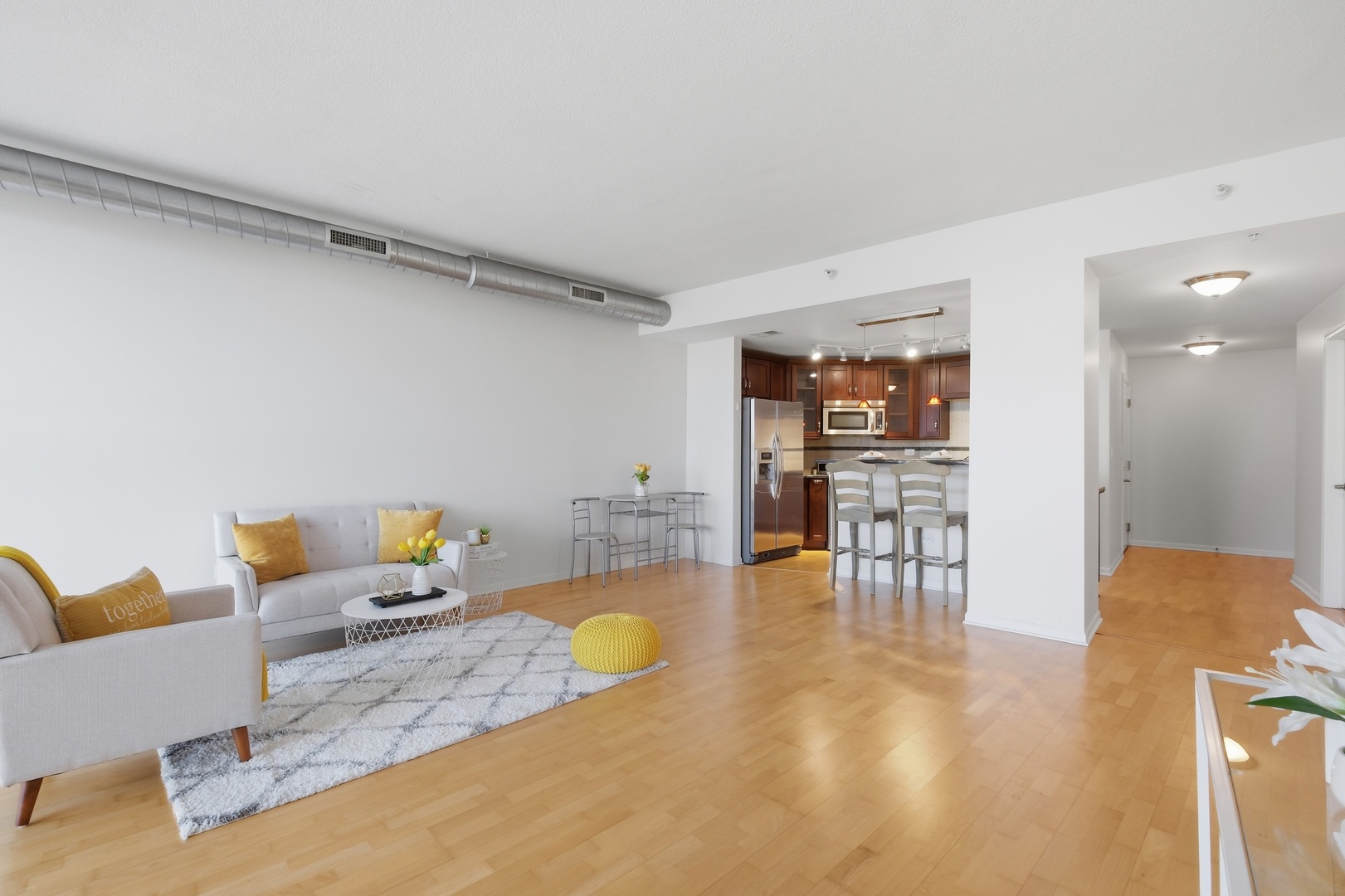 1228 Emerson Street, Unit 304 Evanston, IL 60201 - Photo 6 of 28