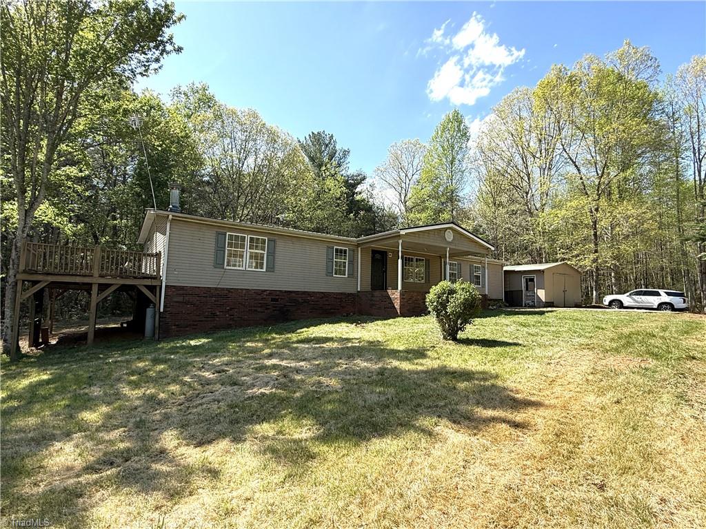 1990 Billings Hill Church Road Traphill, NC 28685 - Photo 4 of 29
