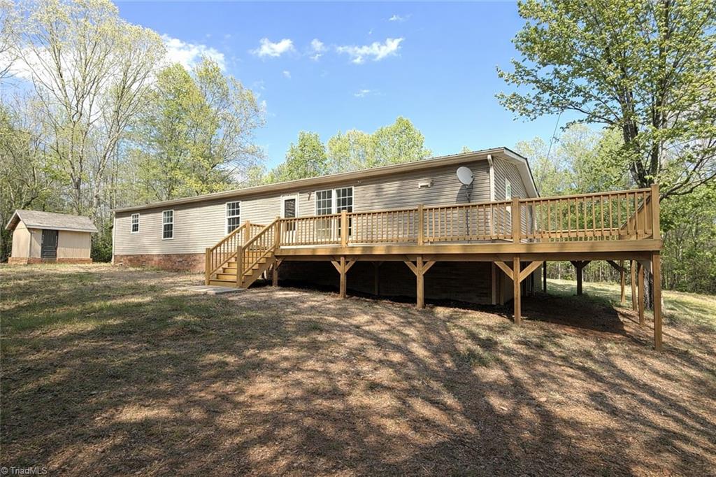 1990 Billings Hill Church Road Traphill, NC 28685 - Photo 6 of 29 Ai Rendering