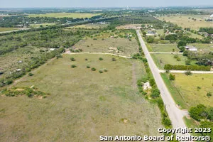 $450,000 | 670 Country Lane, Cibolo, TX 78108
