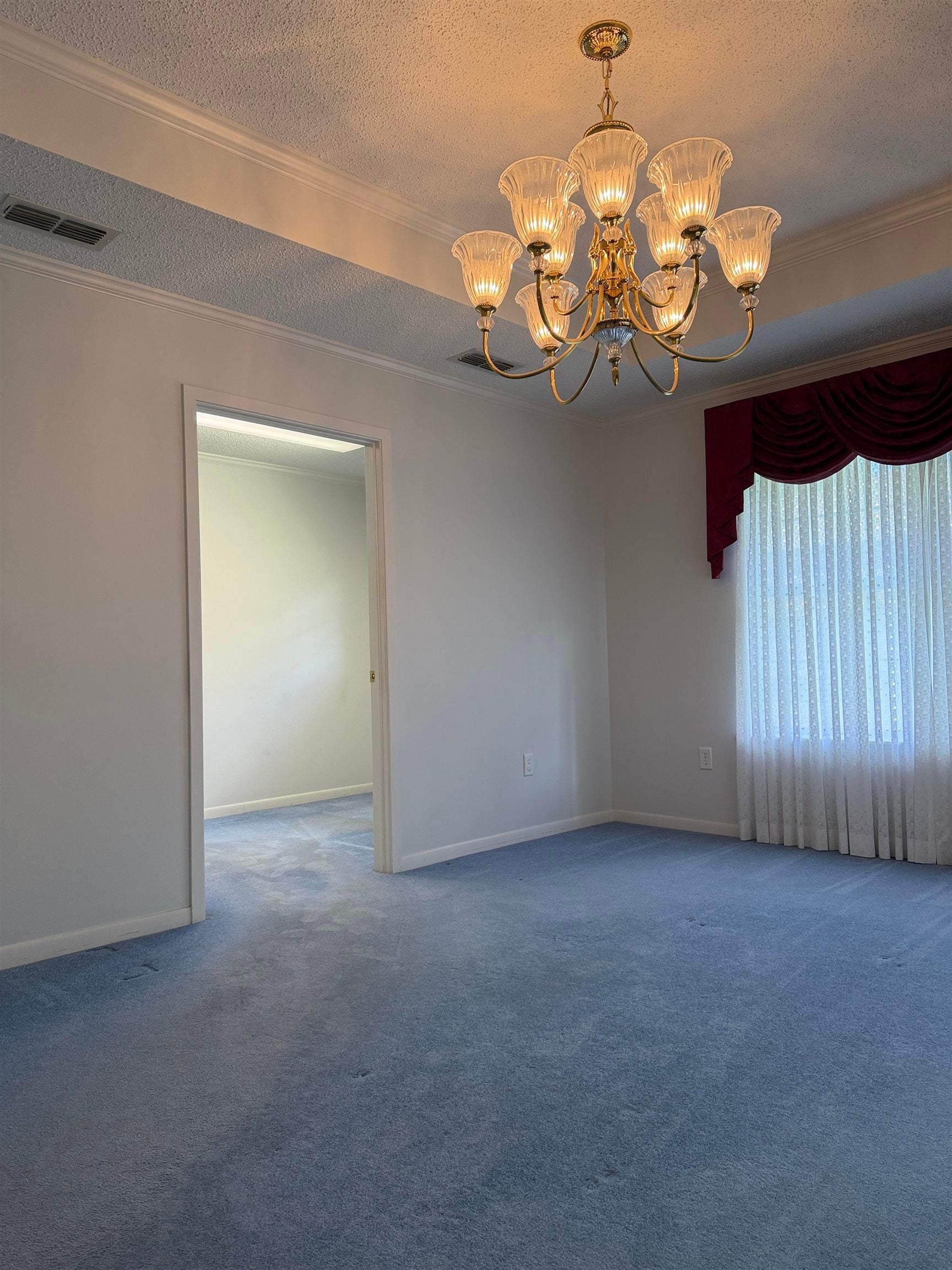 310 North Spring Valley Road Henderson, TX 75652 - Photo 4 of 31 Gallery Image 4