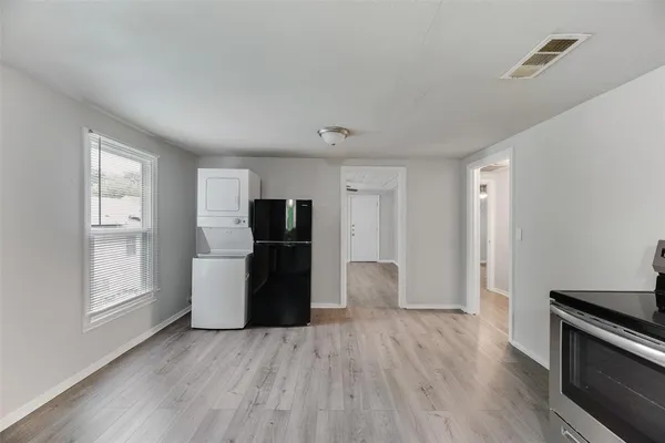 $1,225 | 821 Bond Street, Unit A, Fort Worth, TX 76114