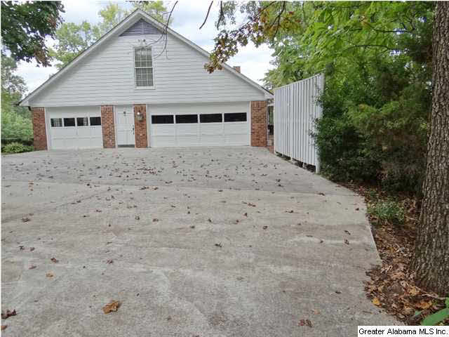 1079 Crest Road Leeds, AL 35094 - Photo 32 of 32