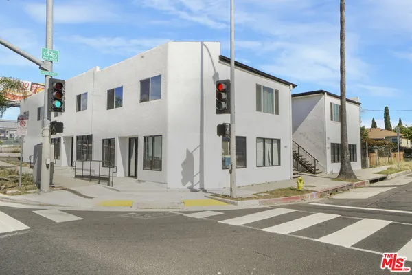 $1,600,000 | 1401 Pacific Coast Highway, Harbor City, CA 90710