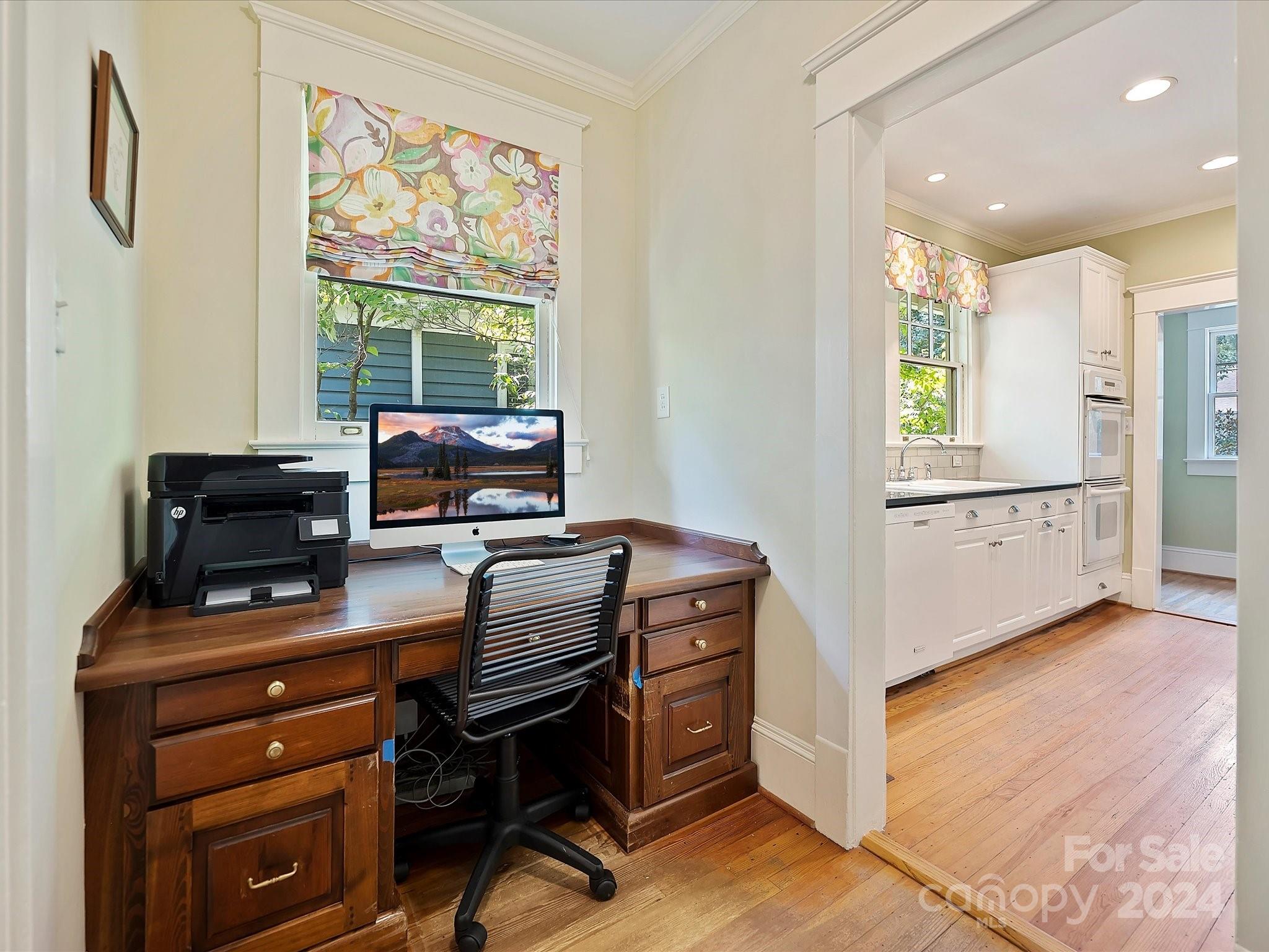 1944 East 9th Street Charlotte, NC 28204 - Photo 14 of 48