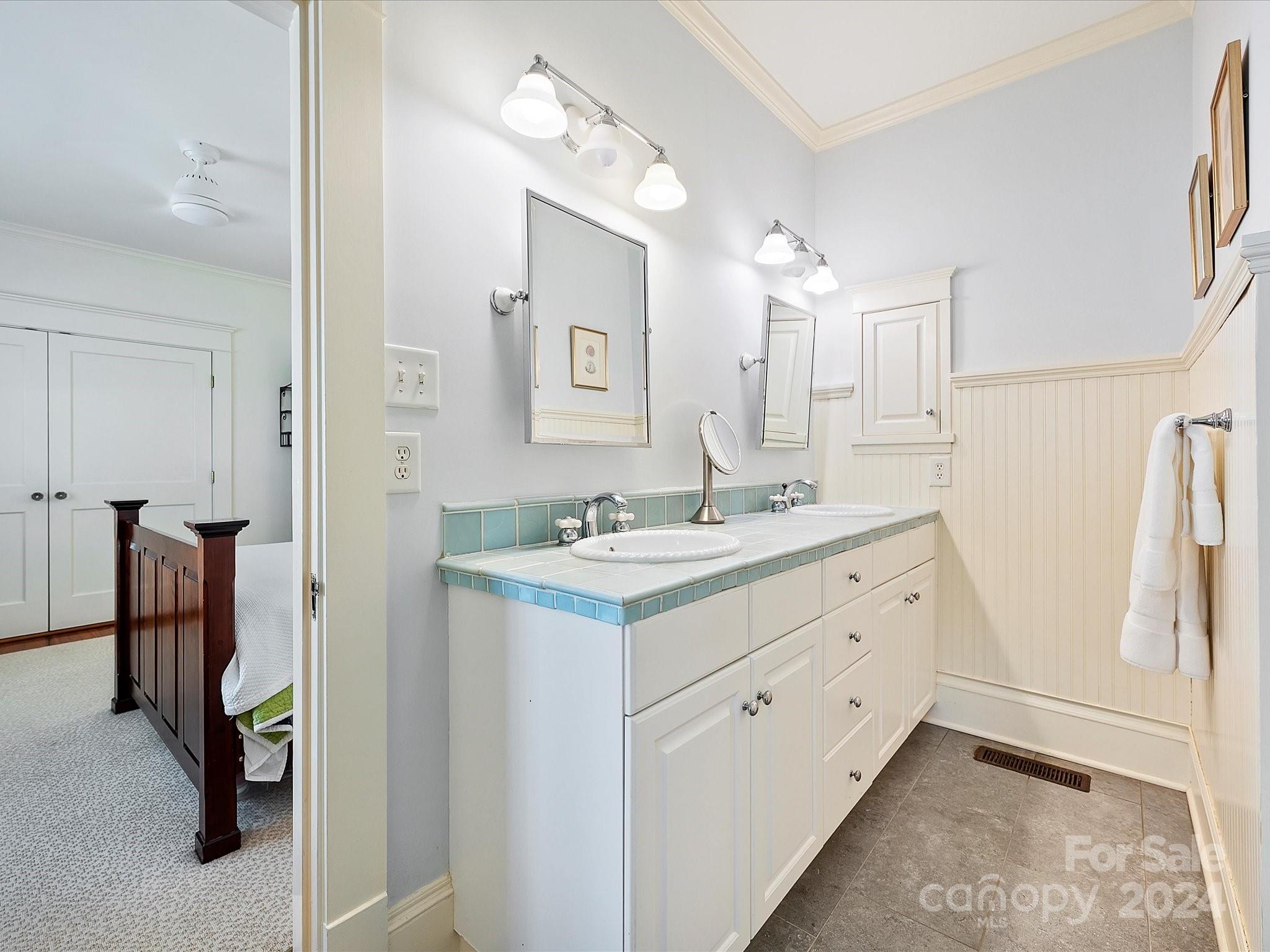 1944 East 9th Street Charlotte, NC 28204 - Photo 25 of 48