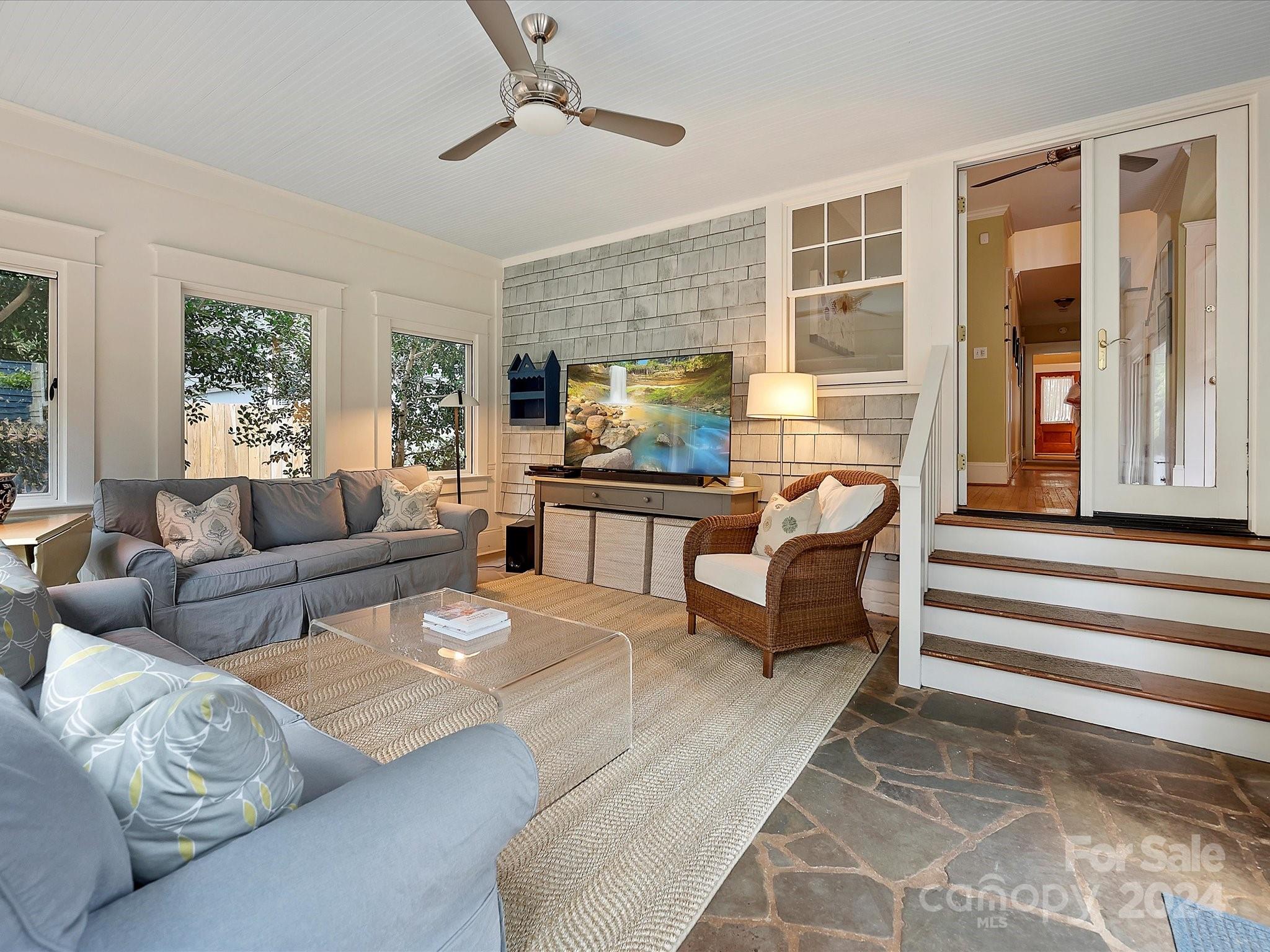 1944 East 9th Street Charlotte, NC 28204 - Photo 36 of 48