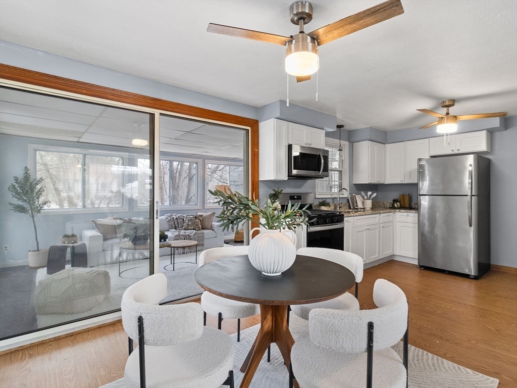 73 Bridle Road, Unit 73 Billerica, MA 01821 - Photo 4 of 23 Gallery Image 4