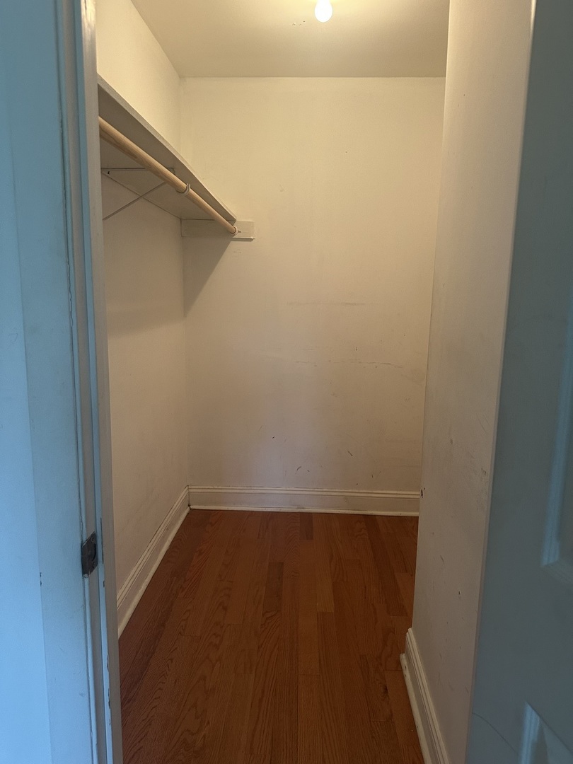 710 Hill Drive, Unit 8307 Hoffman Estates, IL 60169 - Photo 10 of 11