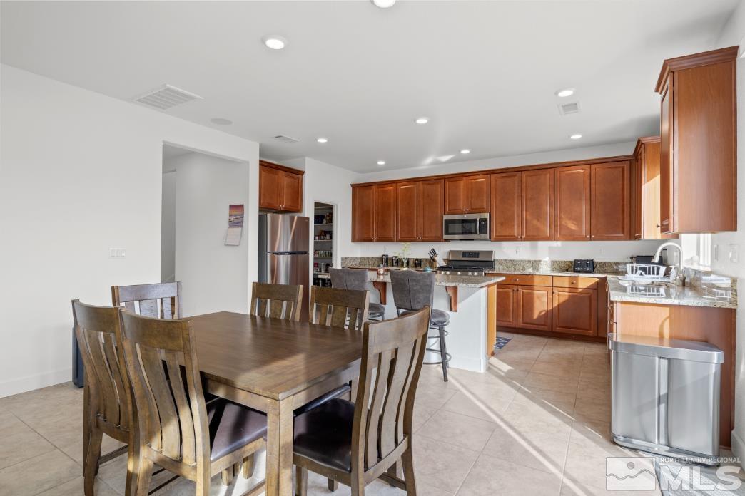 9779 Pachuca Drive Reno, NV 89521 - Photo 5 of 29 Photo 5
