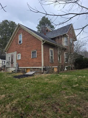 $45,000 | 113 West Walnut Street, Albion, MI 49224