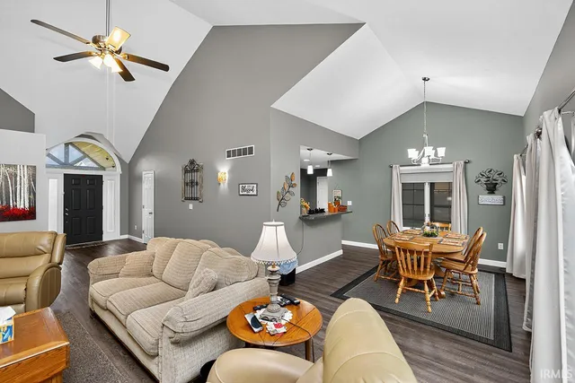 $385,000 | 53597 Tara Lane, Elkhart, IN 46514