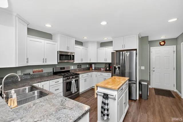 $385,000 | 53597 Tara Lane, Elkhart, IN 46514