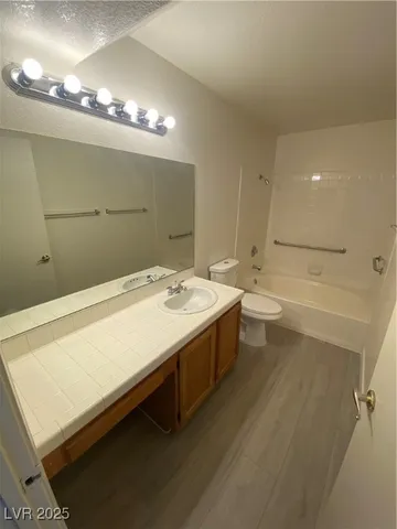 $1,500 | 7570 West Flamingo Road, Unit 125, Las Vegas, NV 89147