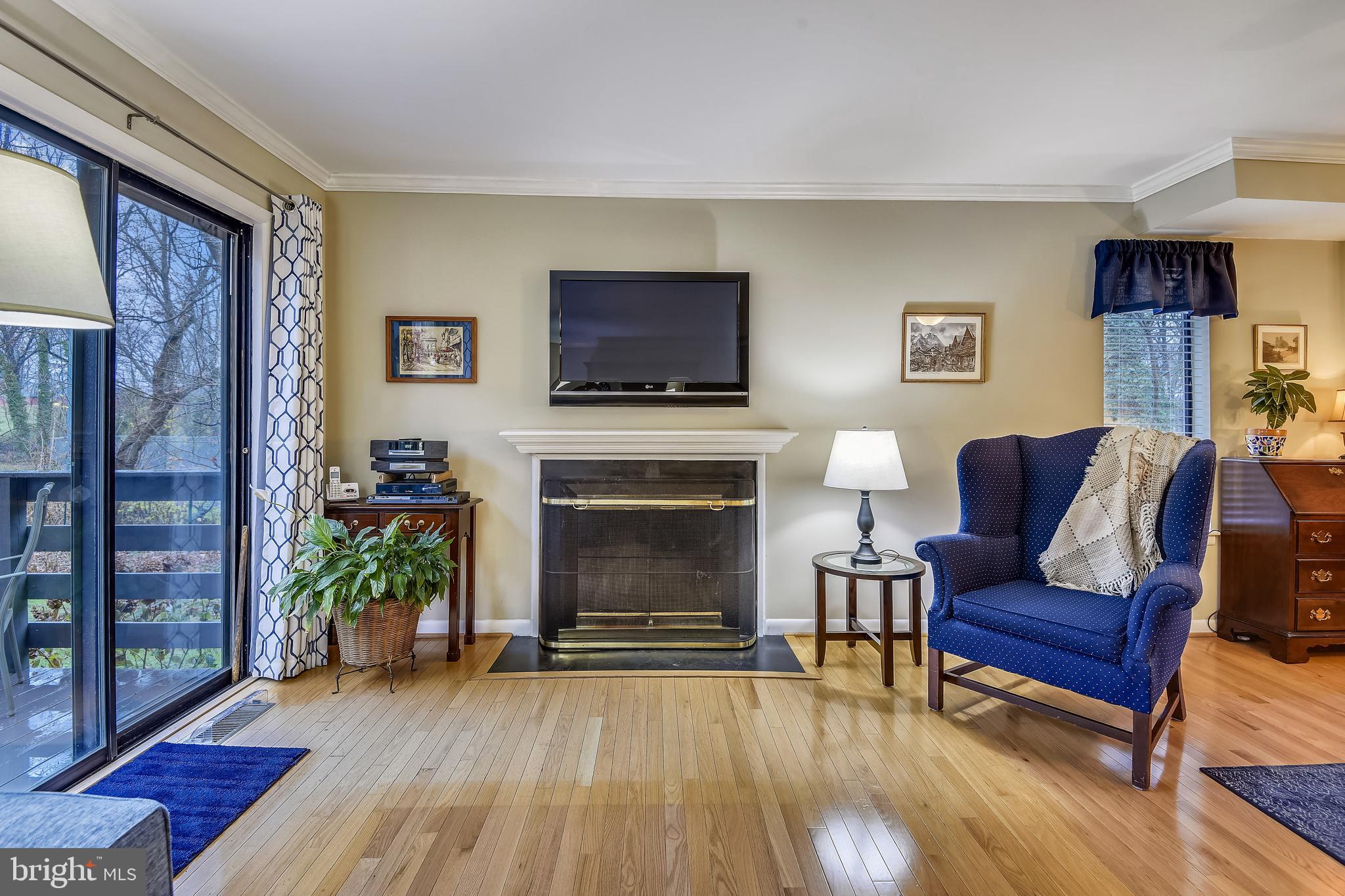 7016 Sherwood Road, Unit 32 Baltimore, MD 21239 - Photo 13 of 41 Sliders Lead to Rear Deck