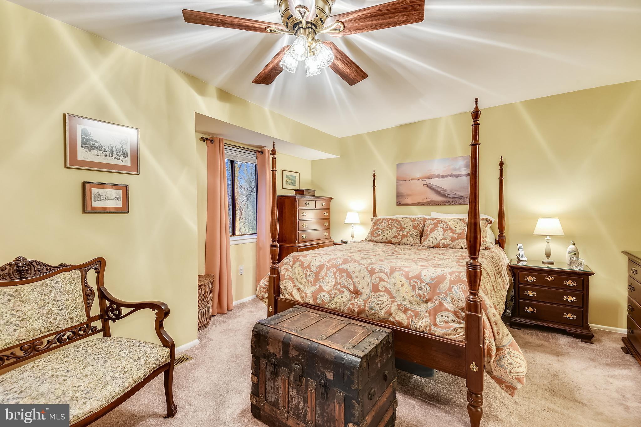 7016 Sherwood Road, Unit 32 Baltimore, MD 21239 - Photo 14 of 41 HUGE Master Bedroom