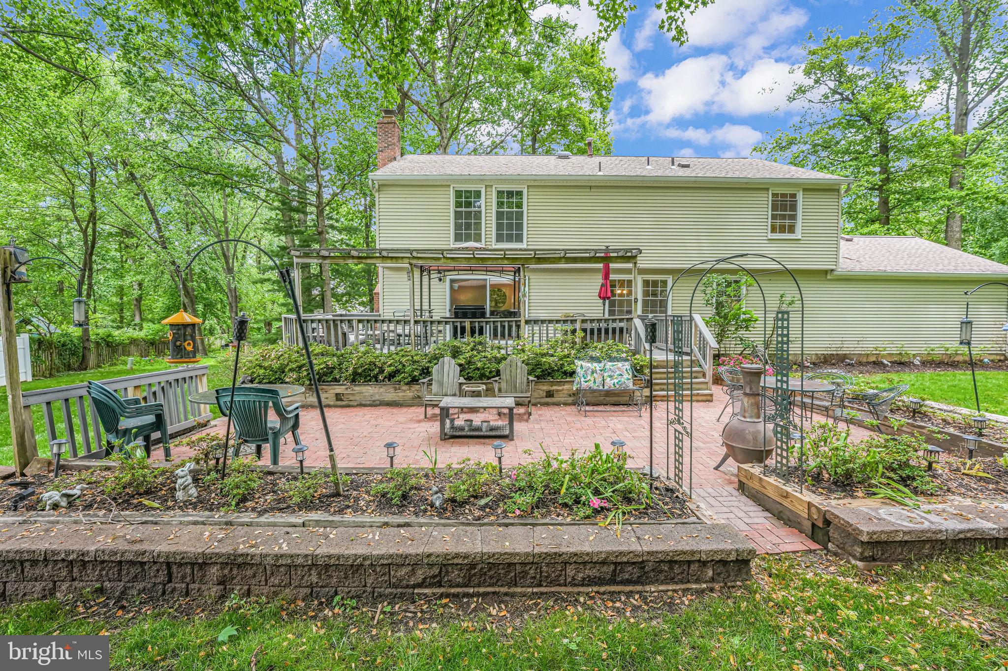 12250 Angel Wing Court Reston, VA 20191 - Photo 2 of 69 Perfect deck/patio outdoor living w/wooded views
