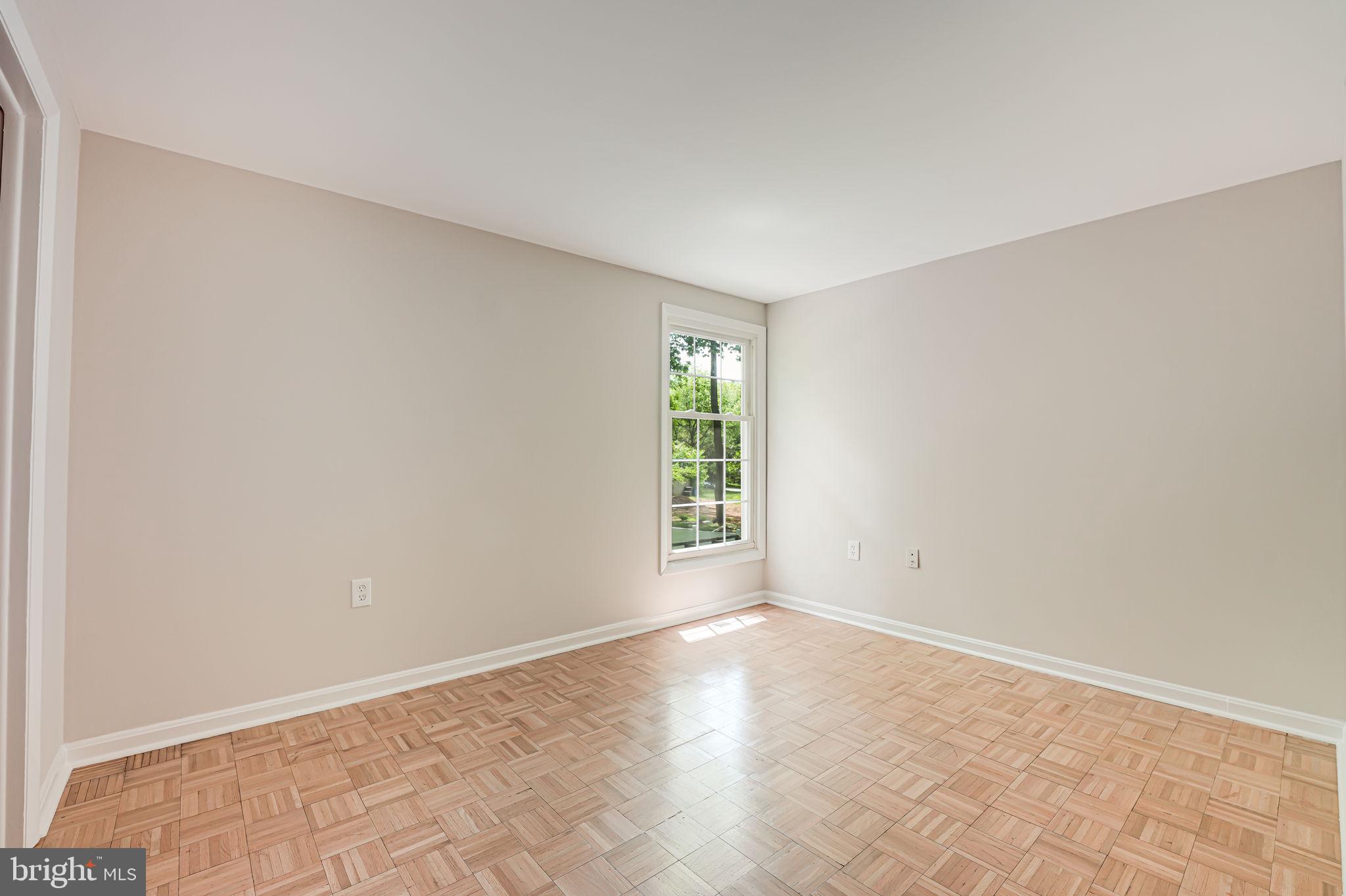 12250 Angel Wing Court Reston, VA 20191 - Photo 32 of 69 Bedroom 3
