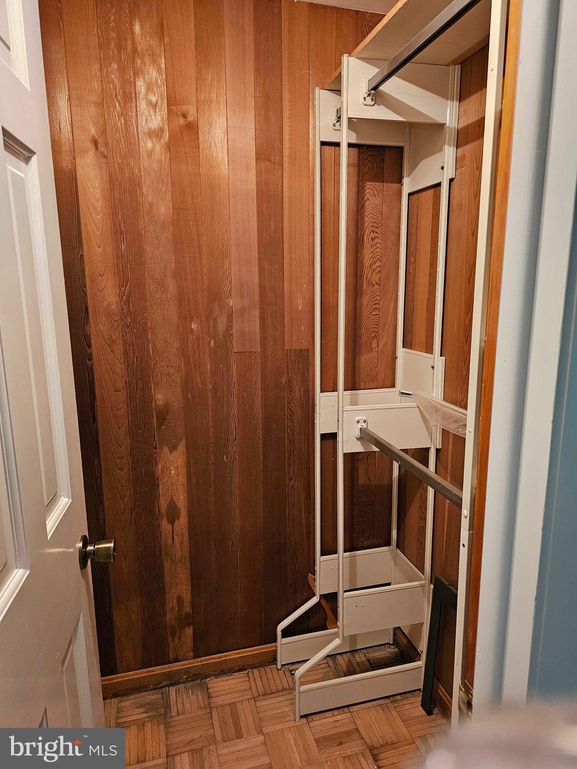 12250 Angel Wing Court Reston, VA 20191 - Photo 34 of 69 Bedroom 3 walk in closet