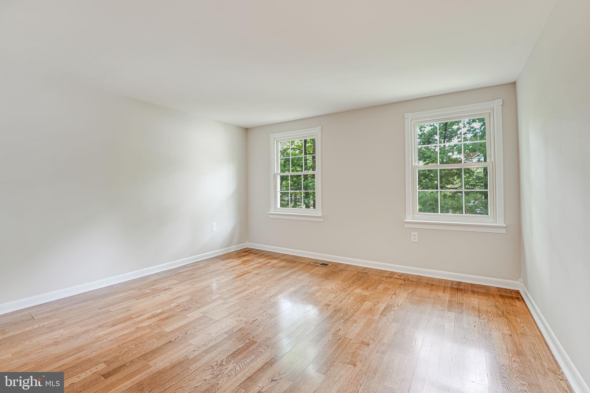 12250 Angel Wing Court Reston, VA 20191 - Photo 35 of 69 Bedroom 4