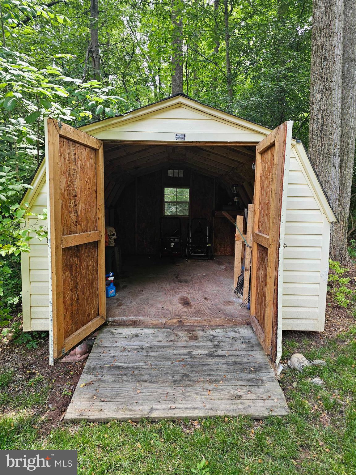 12250 Angel Wing Court Reston, VA 20191 - Photo 60 of 69 Sturdy ramp supports mower access