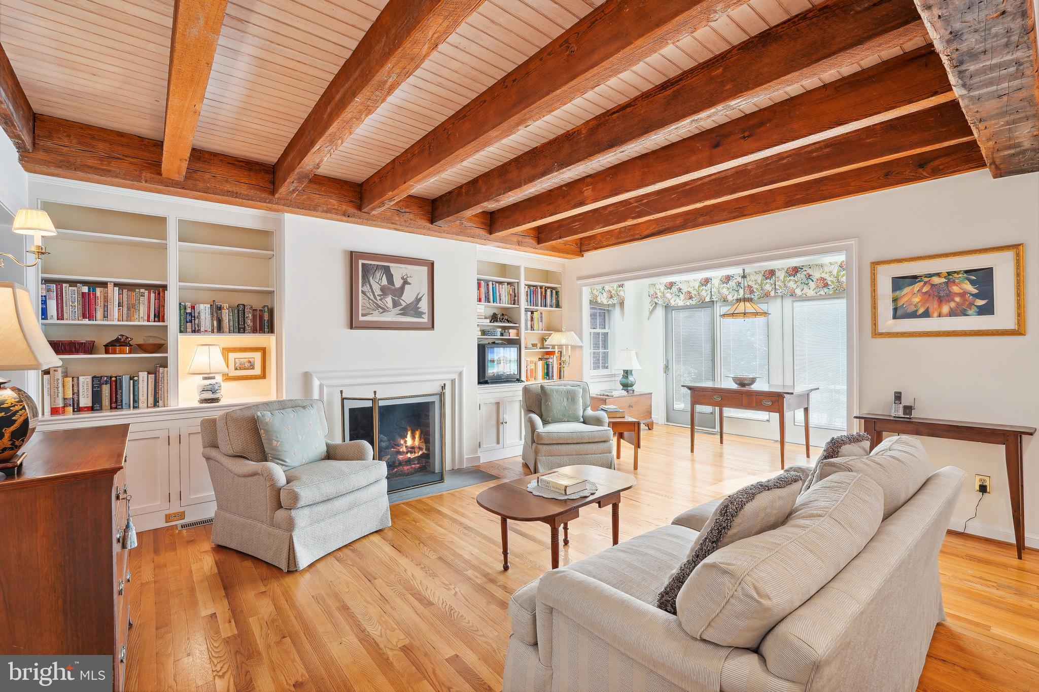 3720 Seminary Road Alexandria, VA 22304 - Photo 11 of 40 Family Room