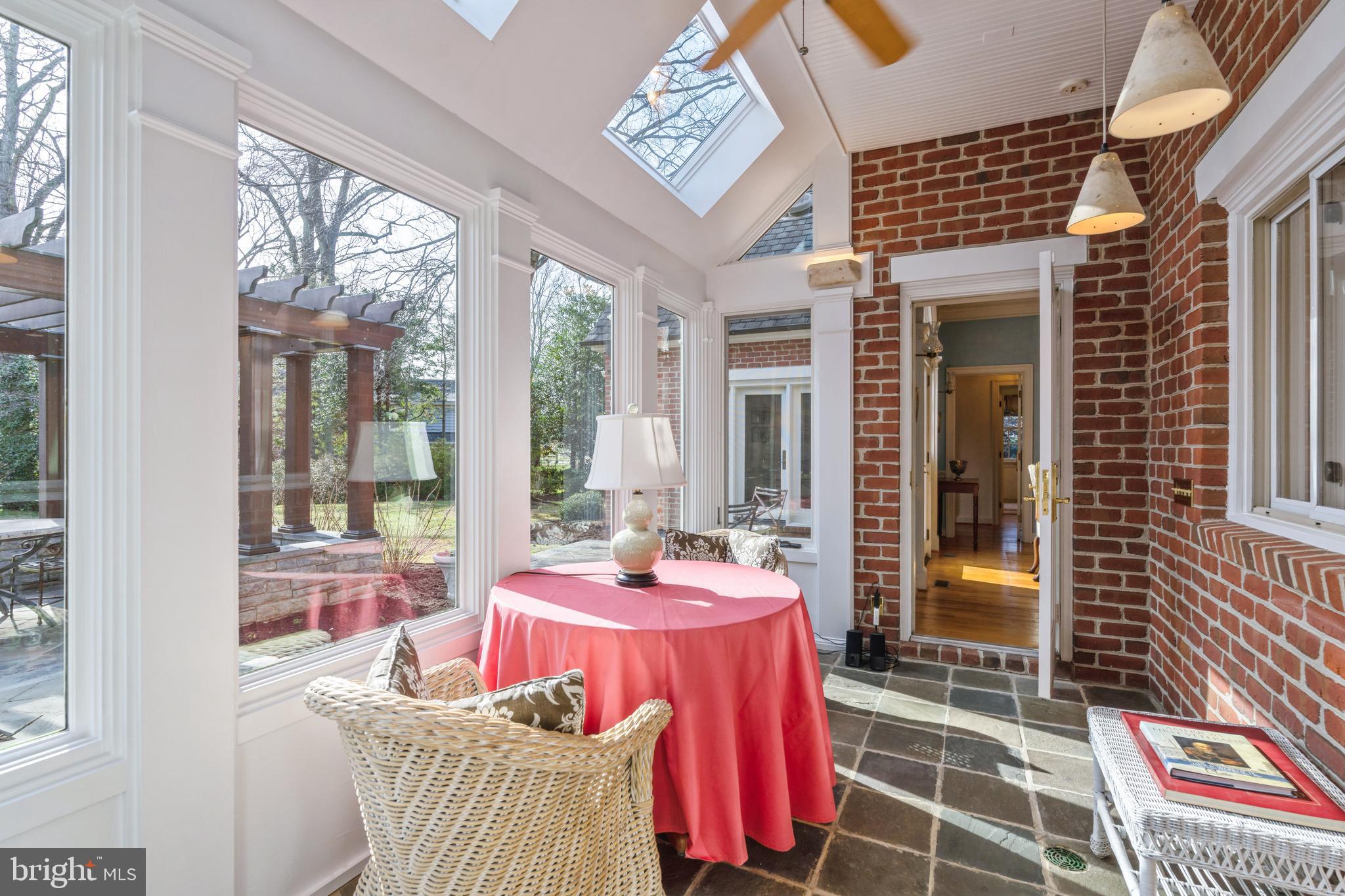 3720 Seminary Road Alexandria, VA 22304 - Photo 17 of 40 Porch