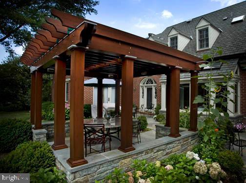 3720 Seminary Road Alexandria, VA 22304 - Photo 30 of 40 Pergola with Flowers
