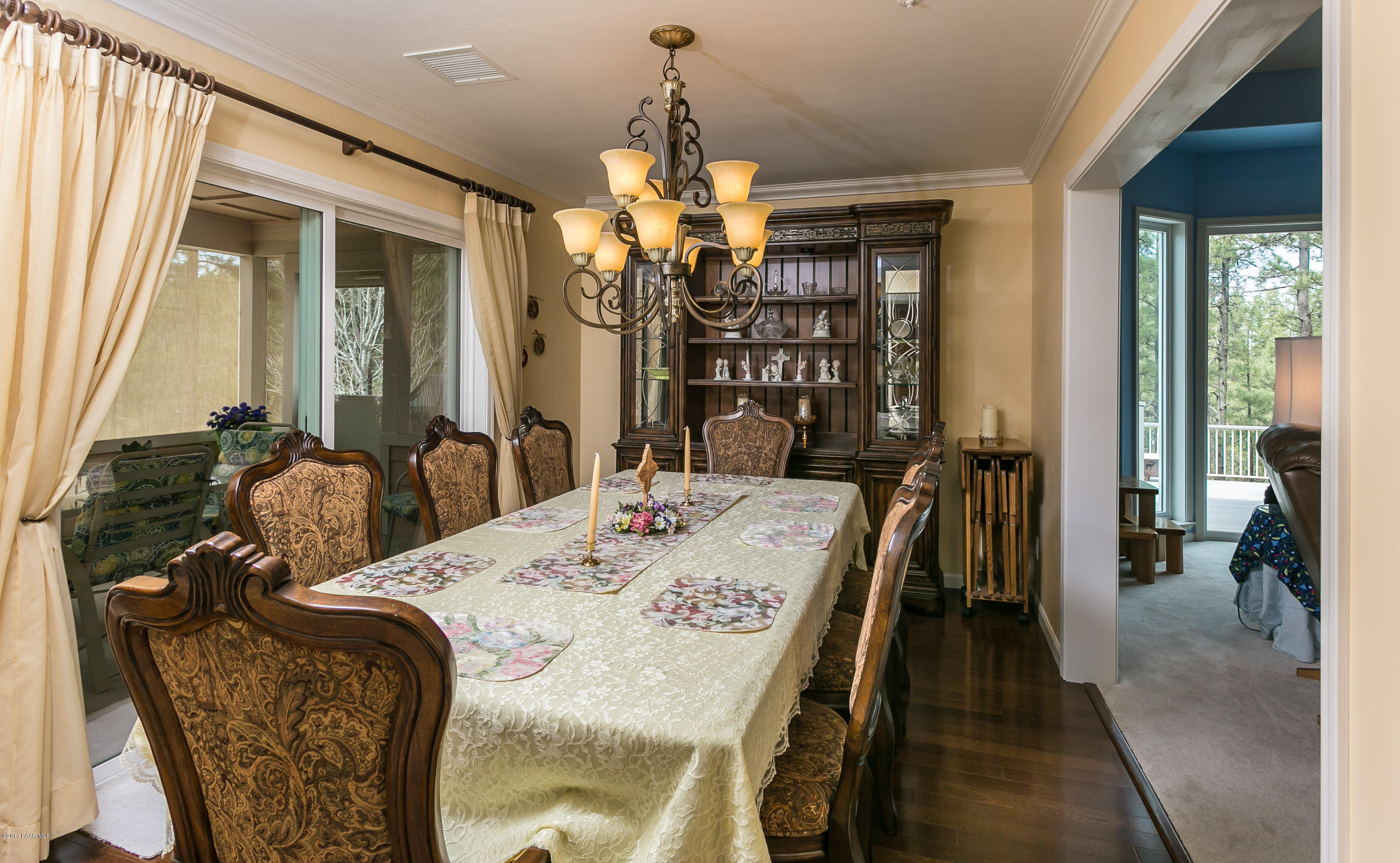 1441 Walden Road Prescott, AZ 86303 - Photo 13 of 43 012_Dining Room