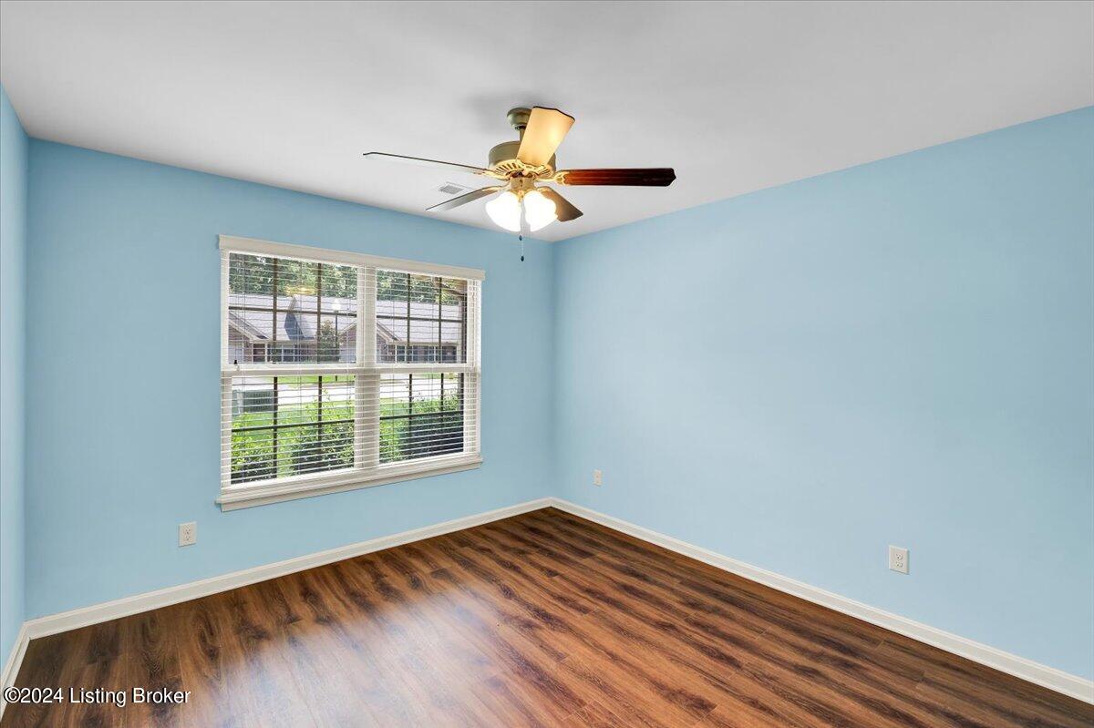 6544 Renate Road Louisville, KY 40291 - Photo 28 of 35 28-6544 Renate Rd-128