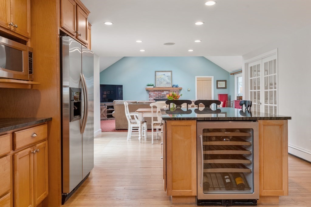 51 Parks Drive Sherborn, MA 01770 - Photo 10 of 38