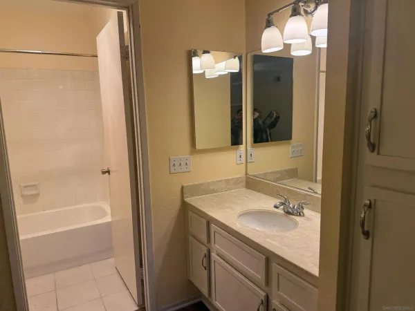 $3,150 | 13294 Wimberly Square, Unit 228, San Diego, CA 92128