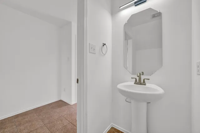 $312,500 | 12818 Regg Drive, Houston, TX 77045