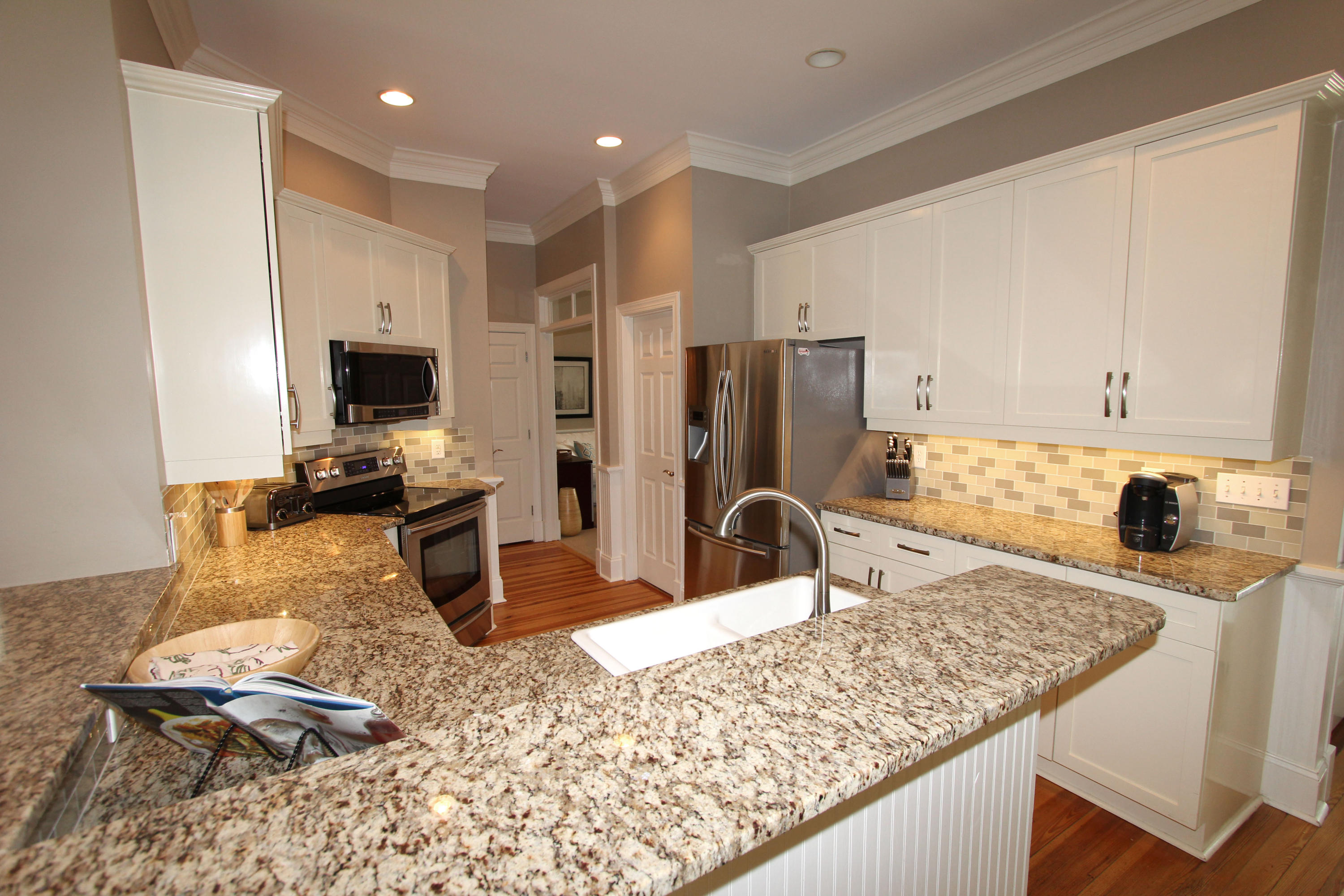 44 Eastlake Road Mount Pleasant, SC 29464 - Photo 7 of 28 updated kitchen