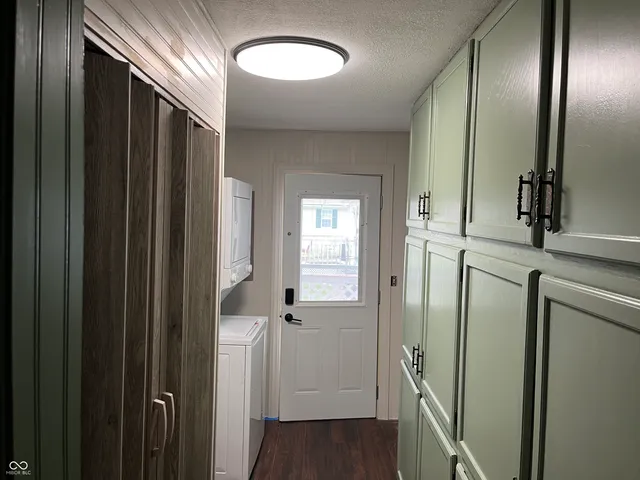 $320,000 | 1216 North Cherry Street, Rushville, IN 46173