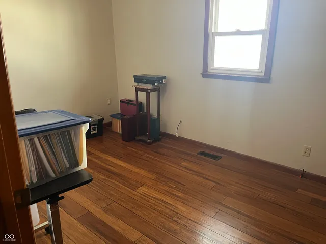 $320,000 | 1216 North Cherry Street, Rushville, IN 46173