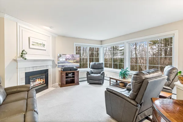 $825,000 | 7 Cedar Court, Essex, VT 05452