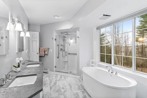 $825,000 | 7 Cedar Court, Essex, VT 05452