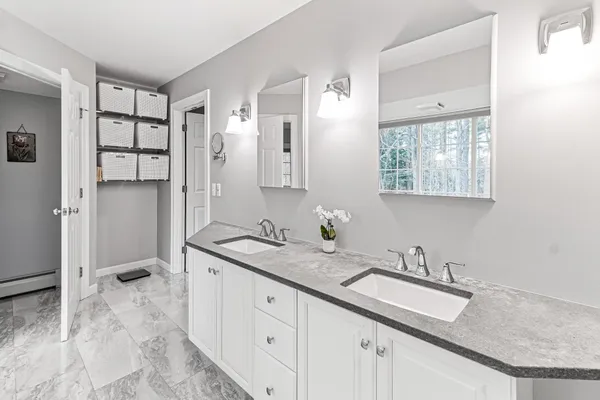 $825,000 | 7 Cedar Court, Essex, VT 05452