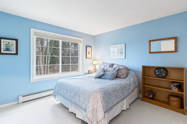$825,000 | 7 Cedar Court, Essex, VT 05452