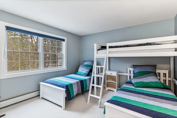 $825,000 | 7 Cedar Court, Essex, VT 05452