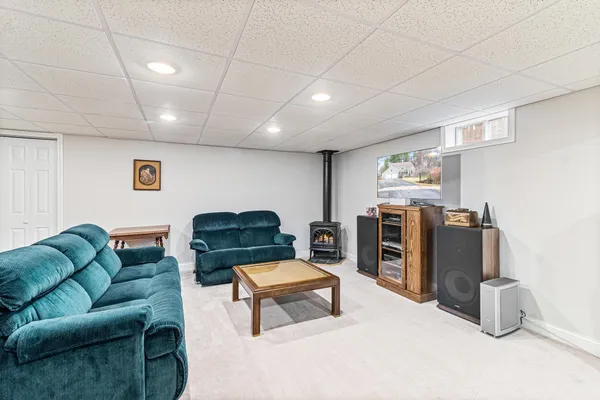 $825,000 | 7 Cedar Court, Essex, VT 05452