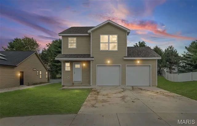 $318,500 | 1514 Orchard Lakes Circle, Belleville, IL 62220