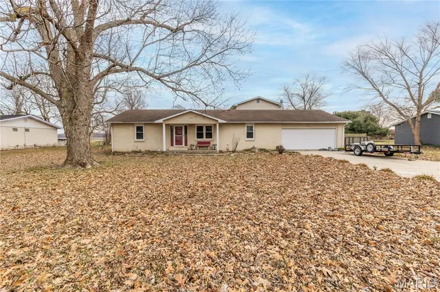 $279,999 | 216 Sherrie Drive, Sikeston, MO 63801