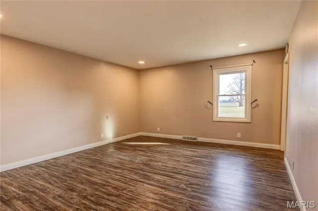 $279,999 | 216 Sherrie Drive, Sikeston, MO 63801