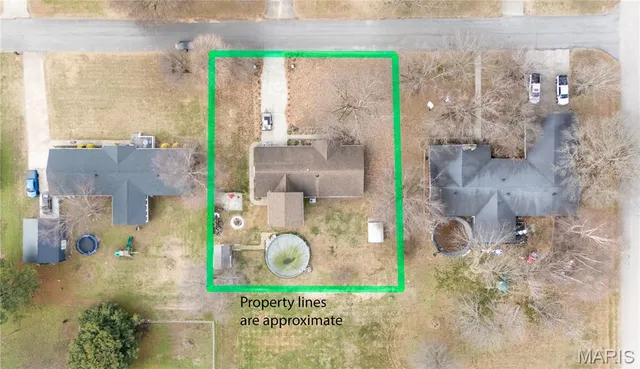 $279,999 | 216 Sherrie Drive, Sikeston, MO 63801