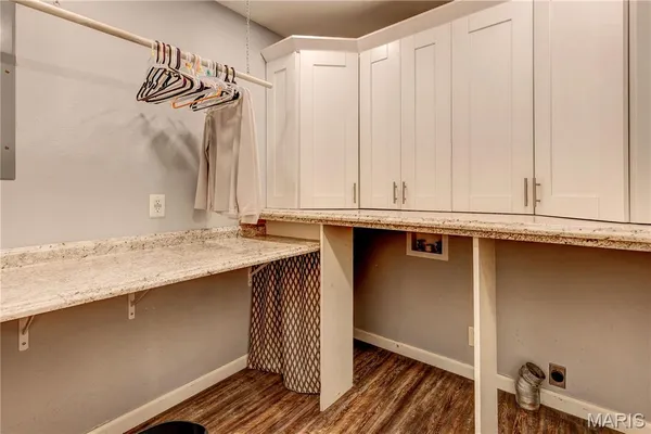 $279,999 | 216 Sherrie Drive, Sikeston, MO 63801