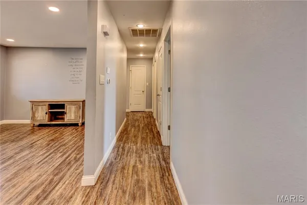 $279,999 | 216 Sherrie Drive, Sikeston, MO 63801