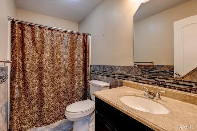 $279,999 | 216 Sherrie Drive, Sikeston, MO 63801